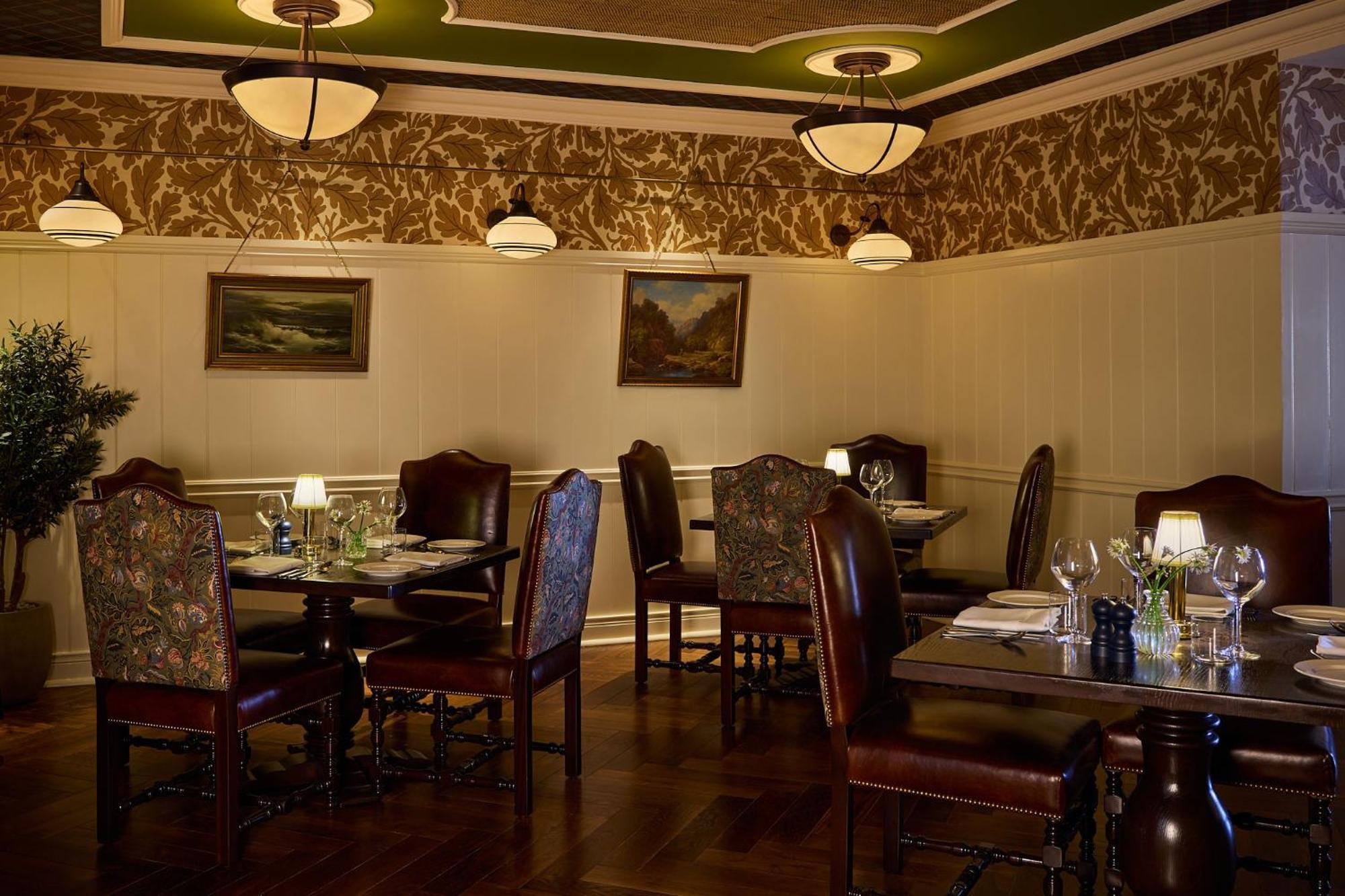 Hotel Adelphi