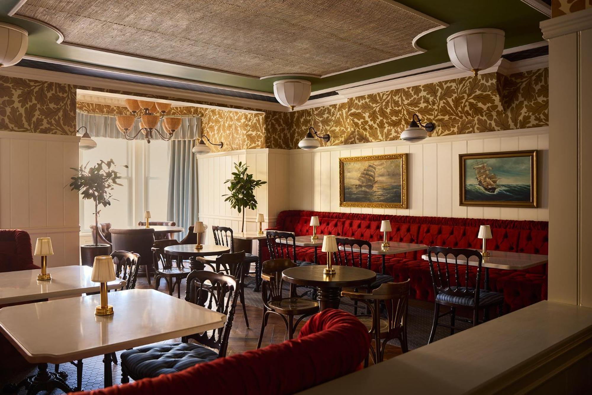 Adelphi Hotel Portrush