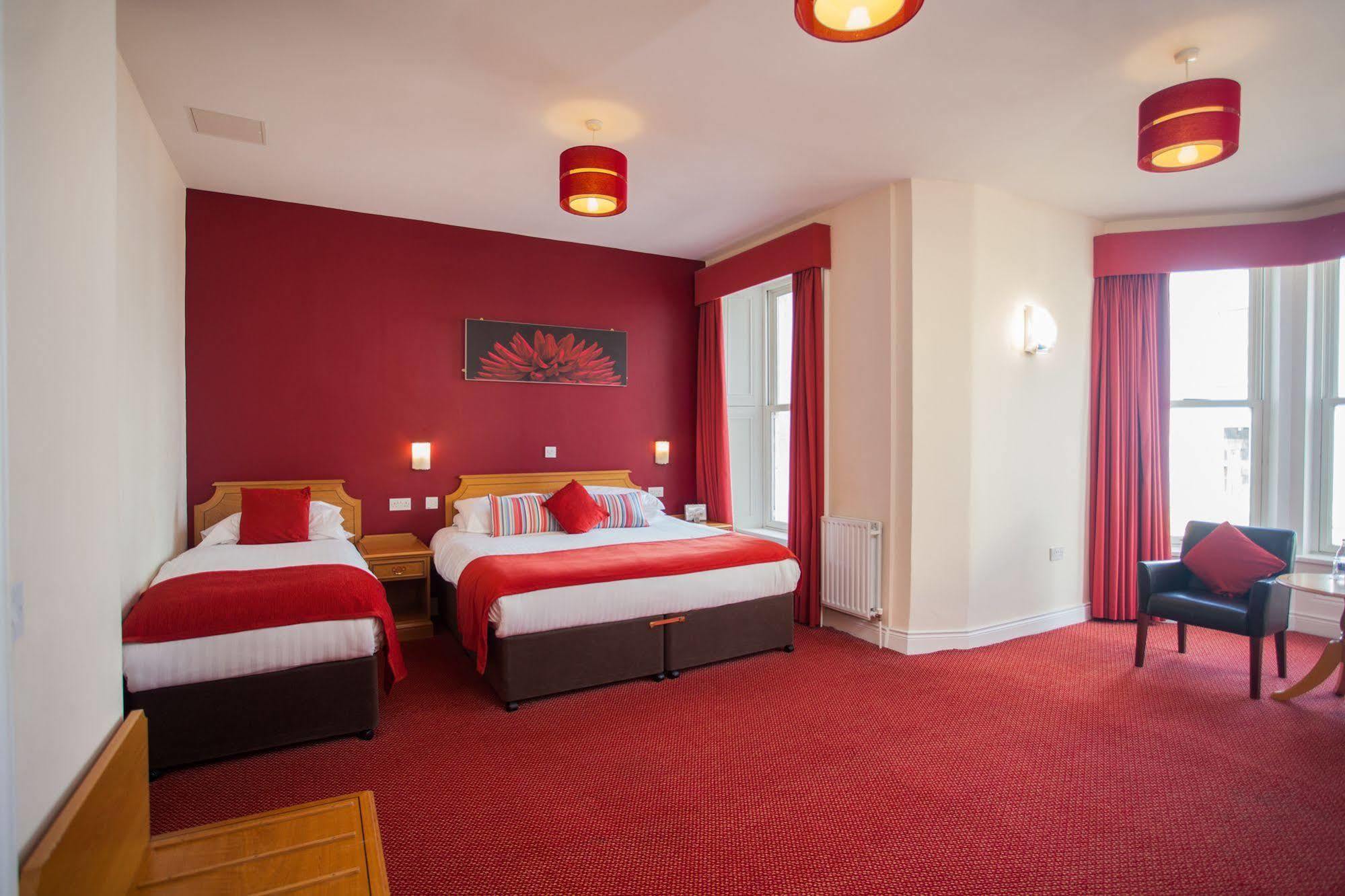 Adelphi 5*